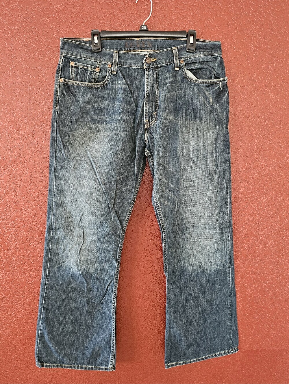 Levi's Men's Faded Blue Relaxed Straight Jeans